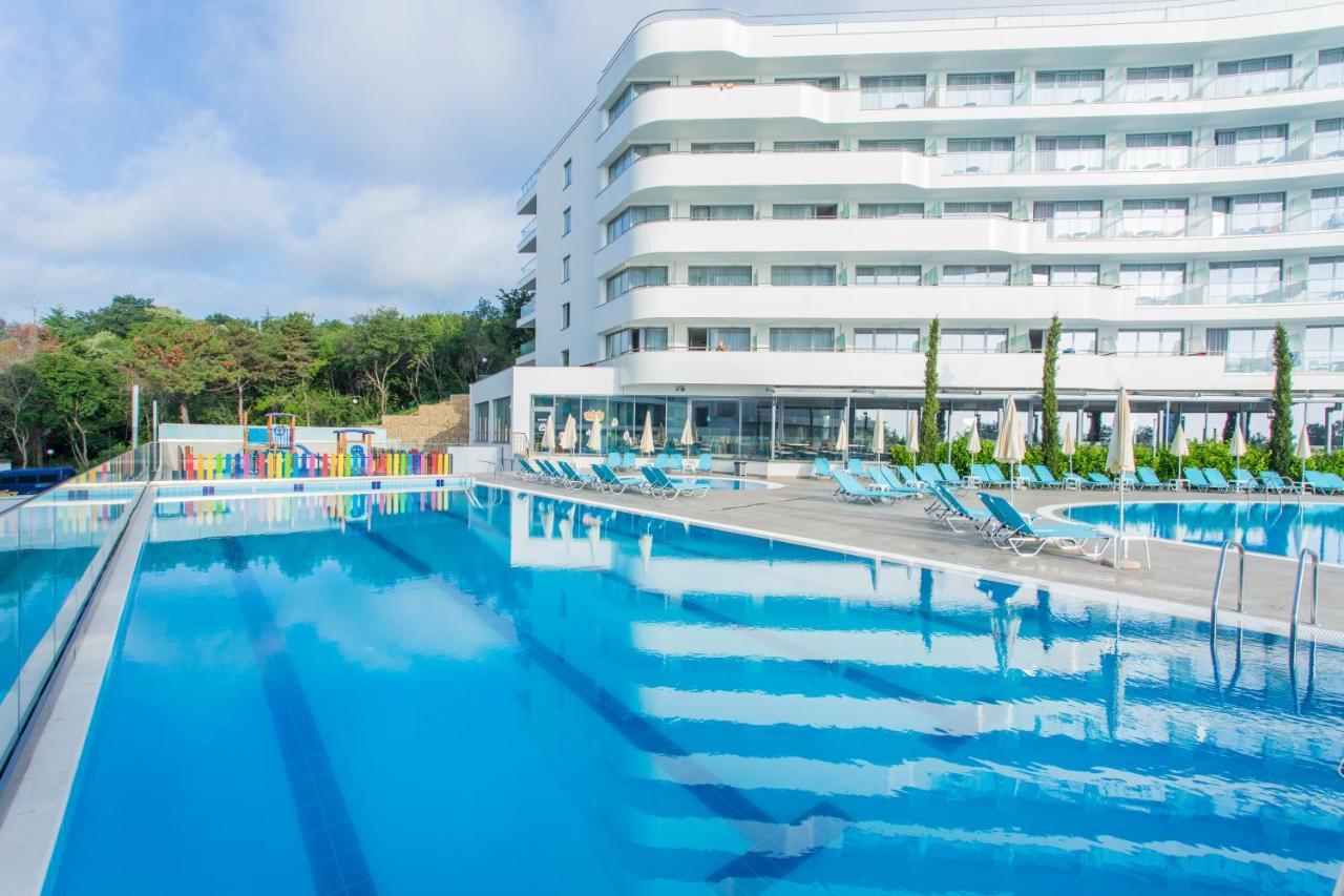 Astoria Inclusive- Private & Club 4*