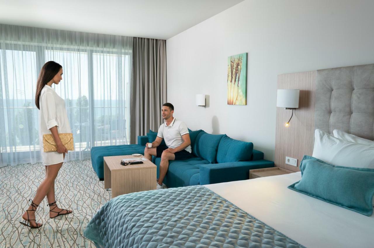 Astoria Inclusive- Private & Club